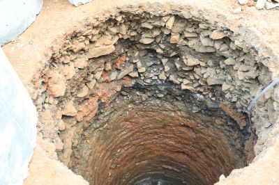 Products For Dry Well Repair Service in use